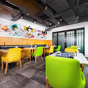 3* Hotel Express Centre By Ihg
